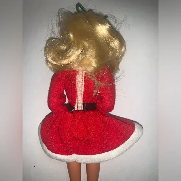 Vintage 1992 Holiday Hostess Christmas Barbie - Picture 3 of 4